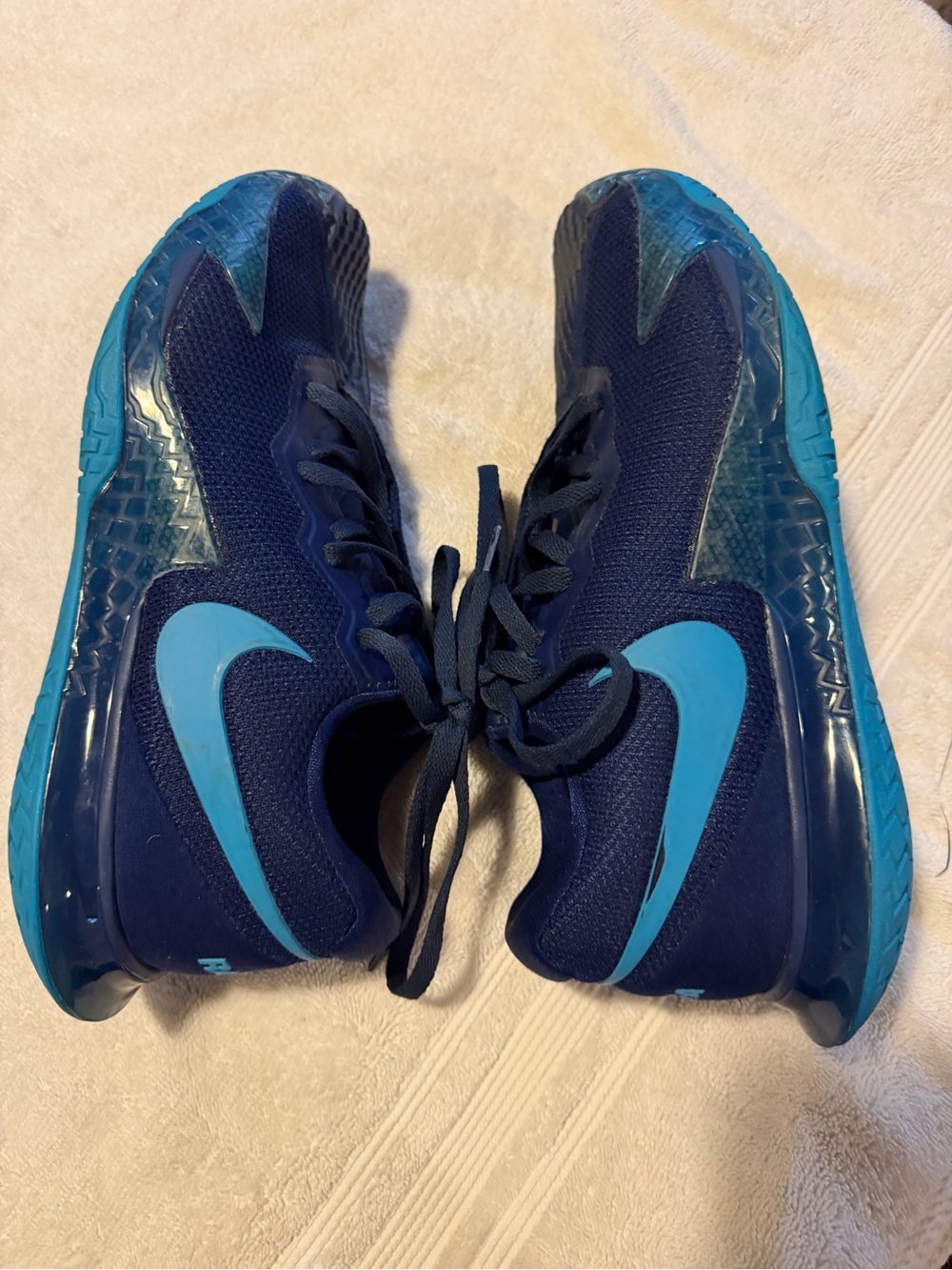 Men's Athletic Running Shoes - Navy Blue - Picture 6 of 8